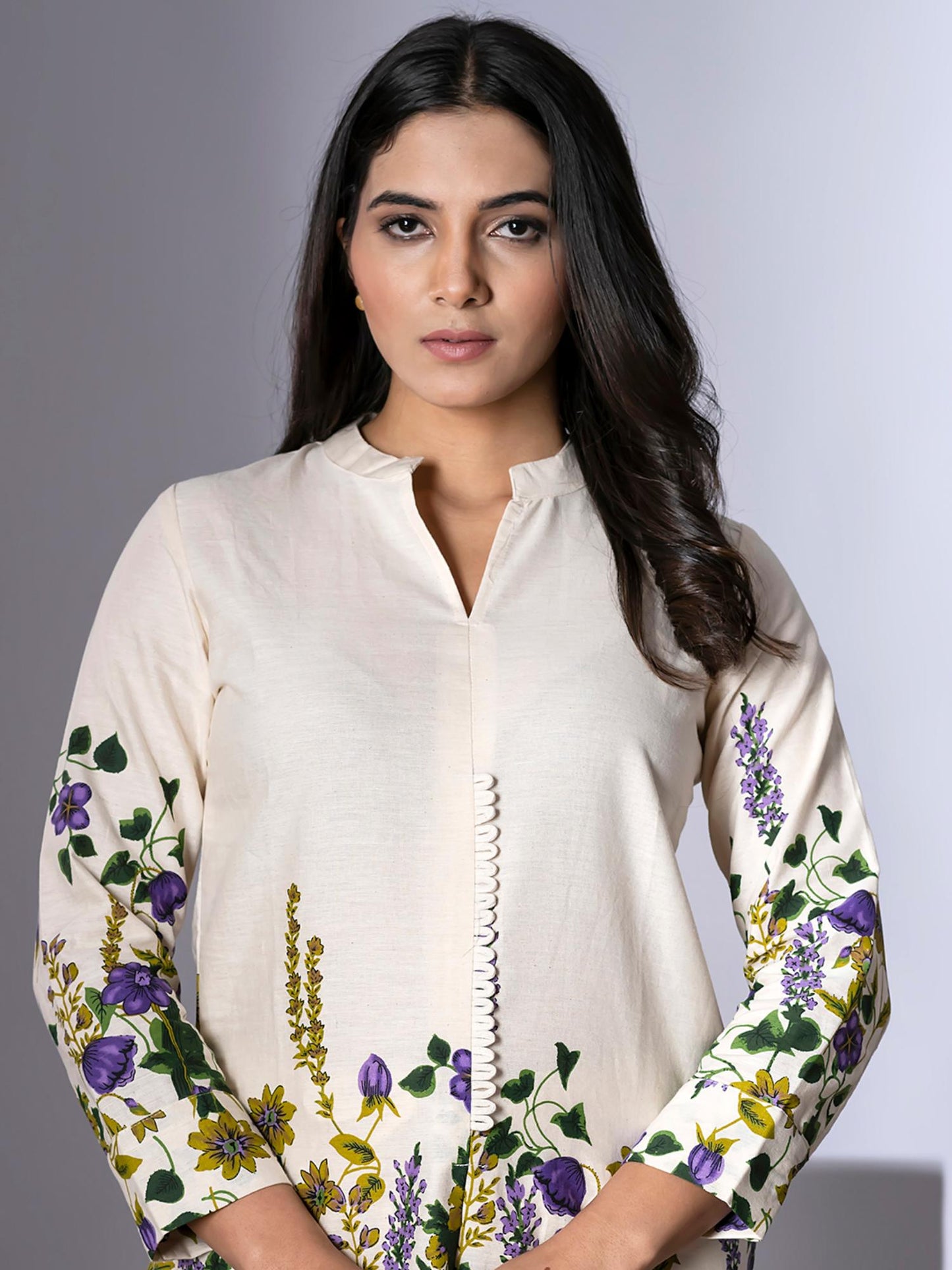 Women Off White Printed Co-Ord (Set of 2)