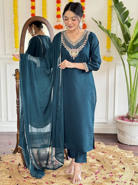 Floral Yoke Design Zari Straight Kurta With Trousers And Dupatta