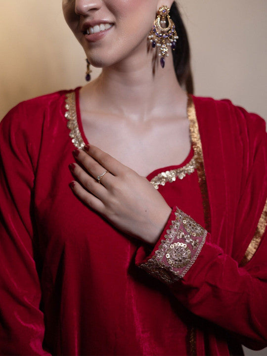 DIMPLE DESIGN STUDIO Notch Neck Velvet Straight Kurta with Palazzos & Dupatta