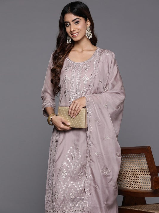 Varanga Women Floral Embroidered Regular Sequinned Kurta