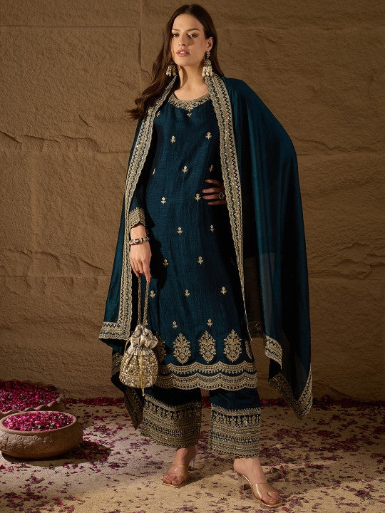 House of Pataudi Floral Embroidered Sequinned Straight Kurta