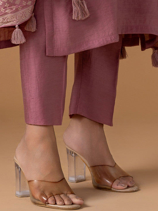 WOMEN PLUS Ethnic Motifs Embroidered Straight Kurta with Trousers & Dupatta