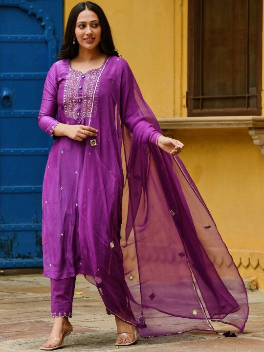 Urbanstree Floral Embroidered Pure Silk Kurta
