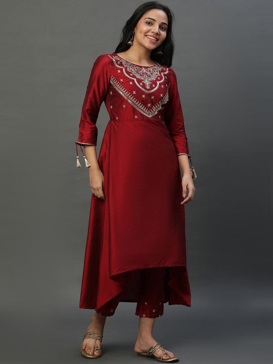 AURELIA Women Yoke Design Regular Thread Work Kurta with Palazzos & With Dupatta