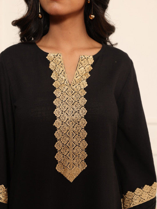 IMROZ HOUSE Floral Printed Organic Cotton Flared Sleeves Straight Fusion Kurta With Trousers