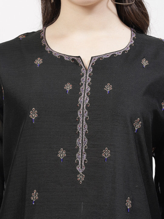 DART STUDIO Ethnic Motifs Embroidered Regular Zardozi Chanderi Silk Kurta with Trousers