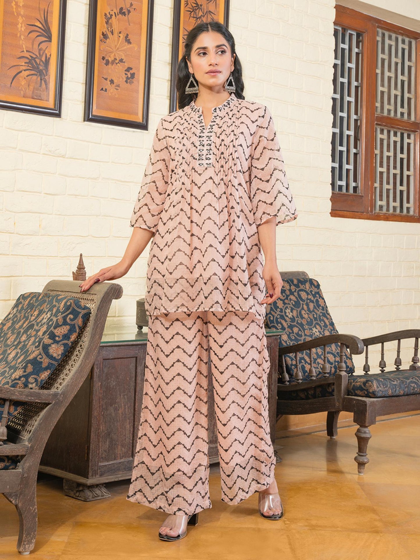 Cotton Mirror Embellished &amp; Pin Tuck Detailed Zig Zag Printed Peach Co-Ord (Set of 2)