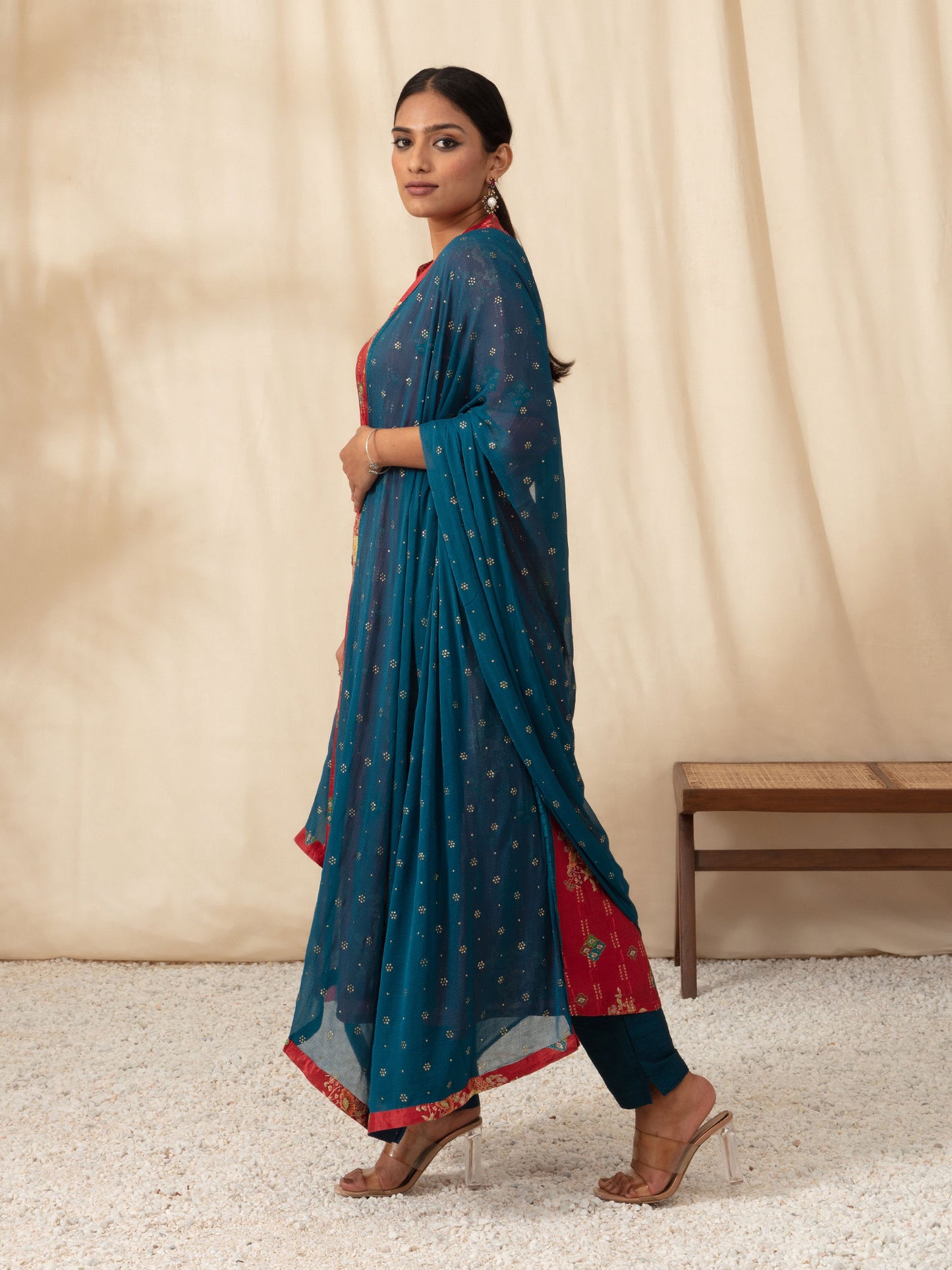 Floral Printed Straight Kurta Pant Dupatta LIKSKD57 (Set of 3)