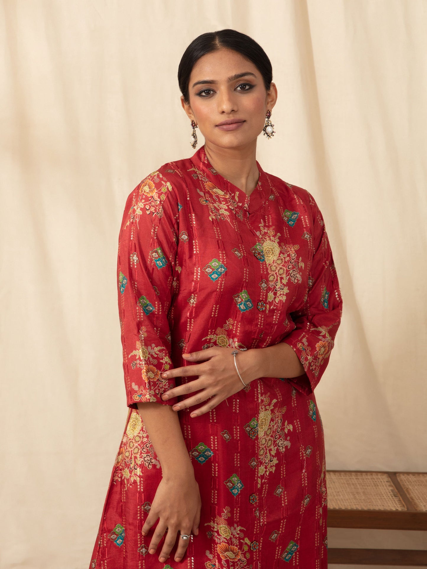 Floral Printed Straight Kurta Pant Dupatta LIKSKD57 (Set of 3)