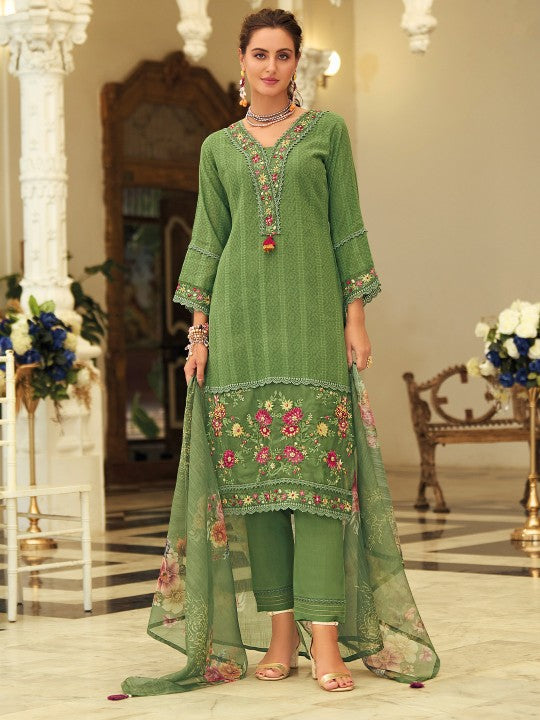 Varanga Women Floral Printed Regular Thread Work Kurta Set With Dupatta
