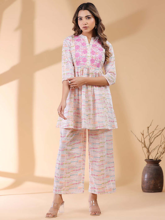 Women Pink Floral Co-Ord (Set of 2)