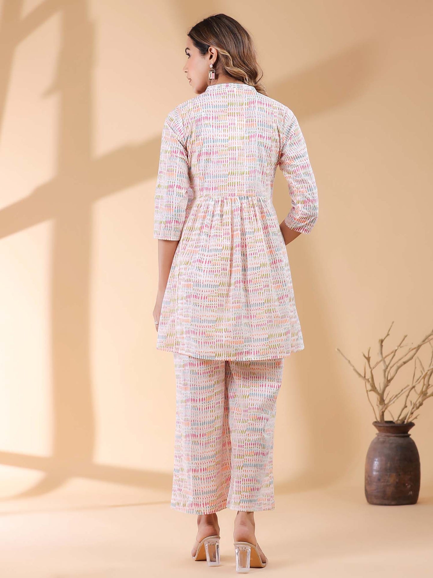 Women Pink Floral Co-Ord (Set of 2)