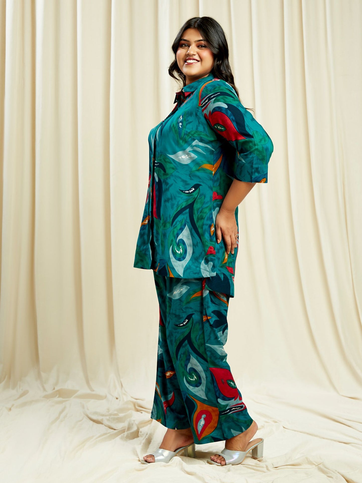 Gloplus Women Teal Abstract Print Shirt Style Tunic with Trousers Plus Size Fusion Co-Ord Set