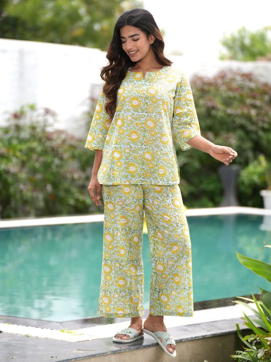 Printed Cotton Top and Pant (Set of 2)