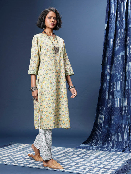 Taavi Floral Printed Regular Pure Cotton Block Print Legacy Kurta with Trousers & Dupatta