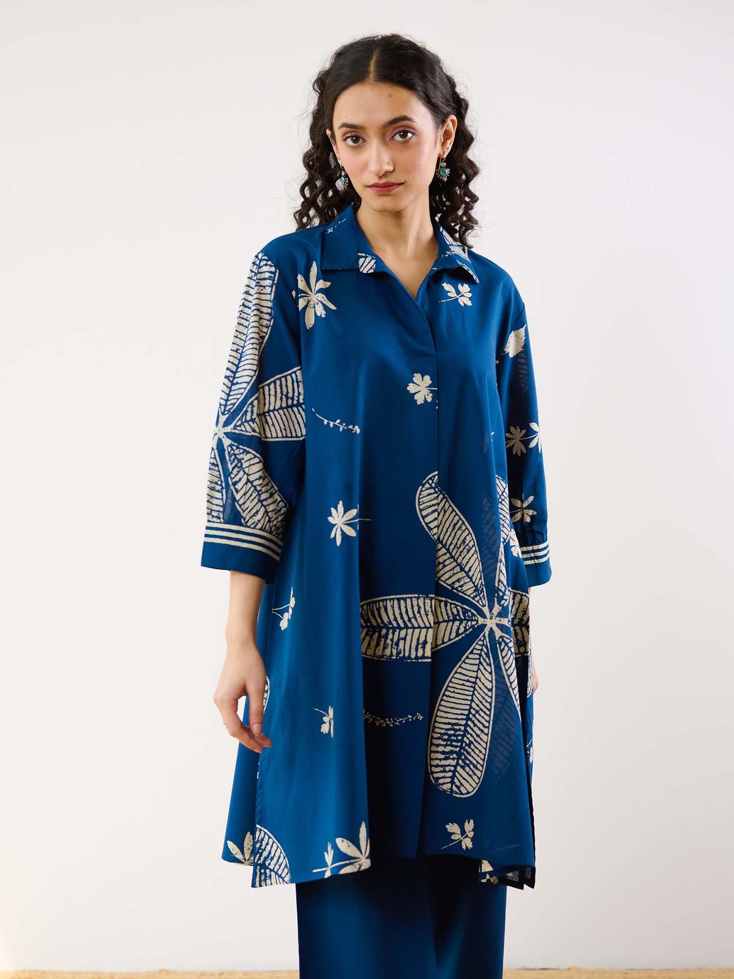 Indigo Plumeria Cotton Kurta and Pant Co-ord (Set of 2)