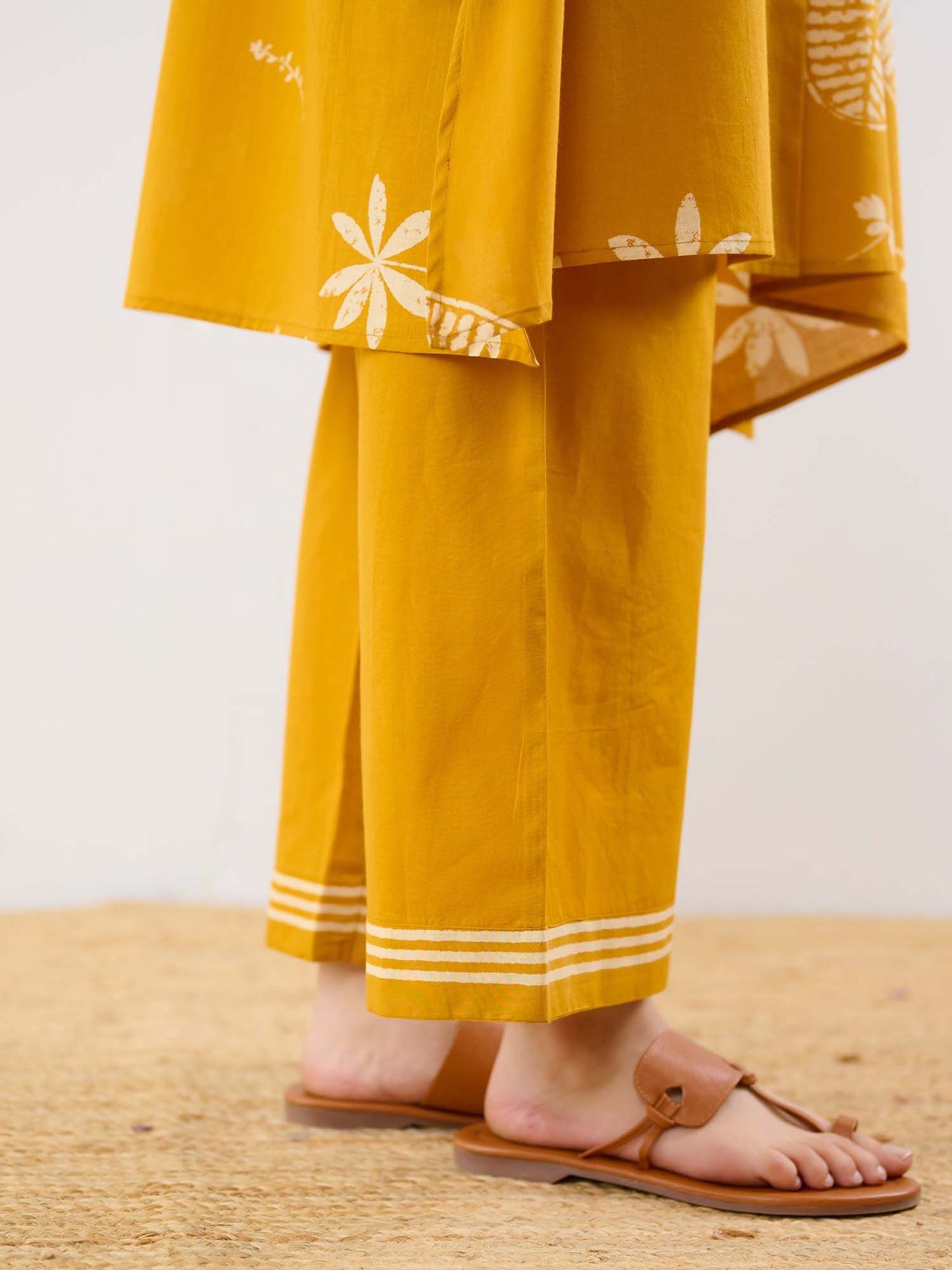 Yellow Plumeria Cotton Kurta and Pant Co-ord (Set of 2)