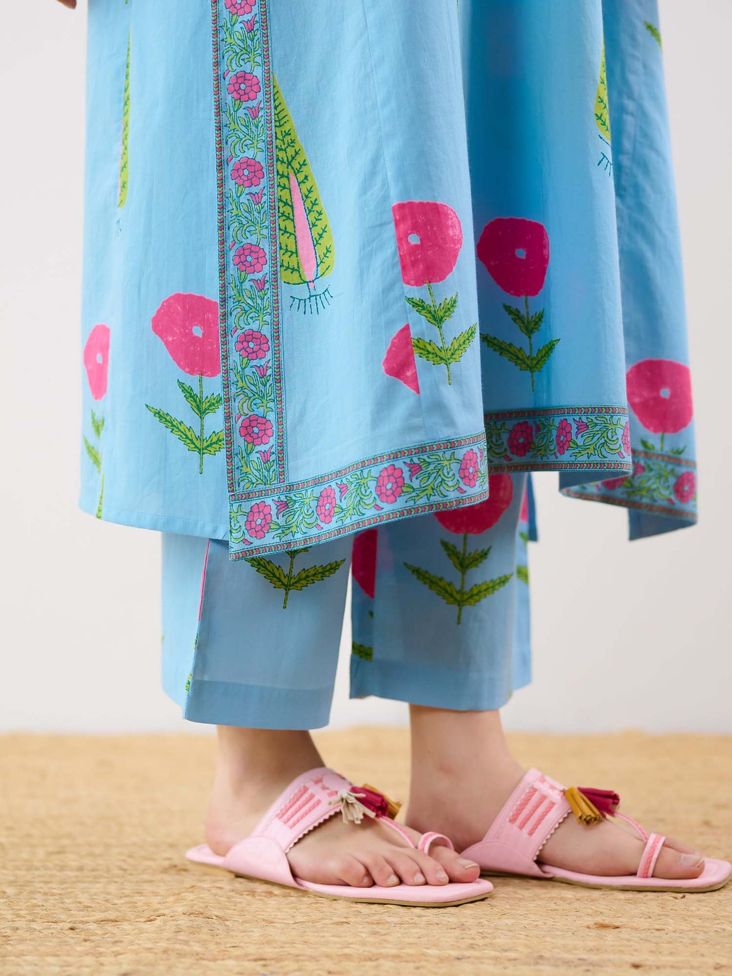 Blue Begum’s Bagh Printed Kurta and Pant Co-ord (Set of 2)