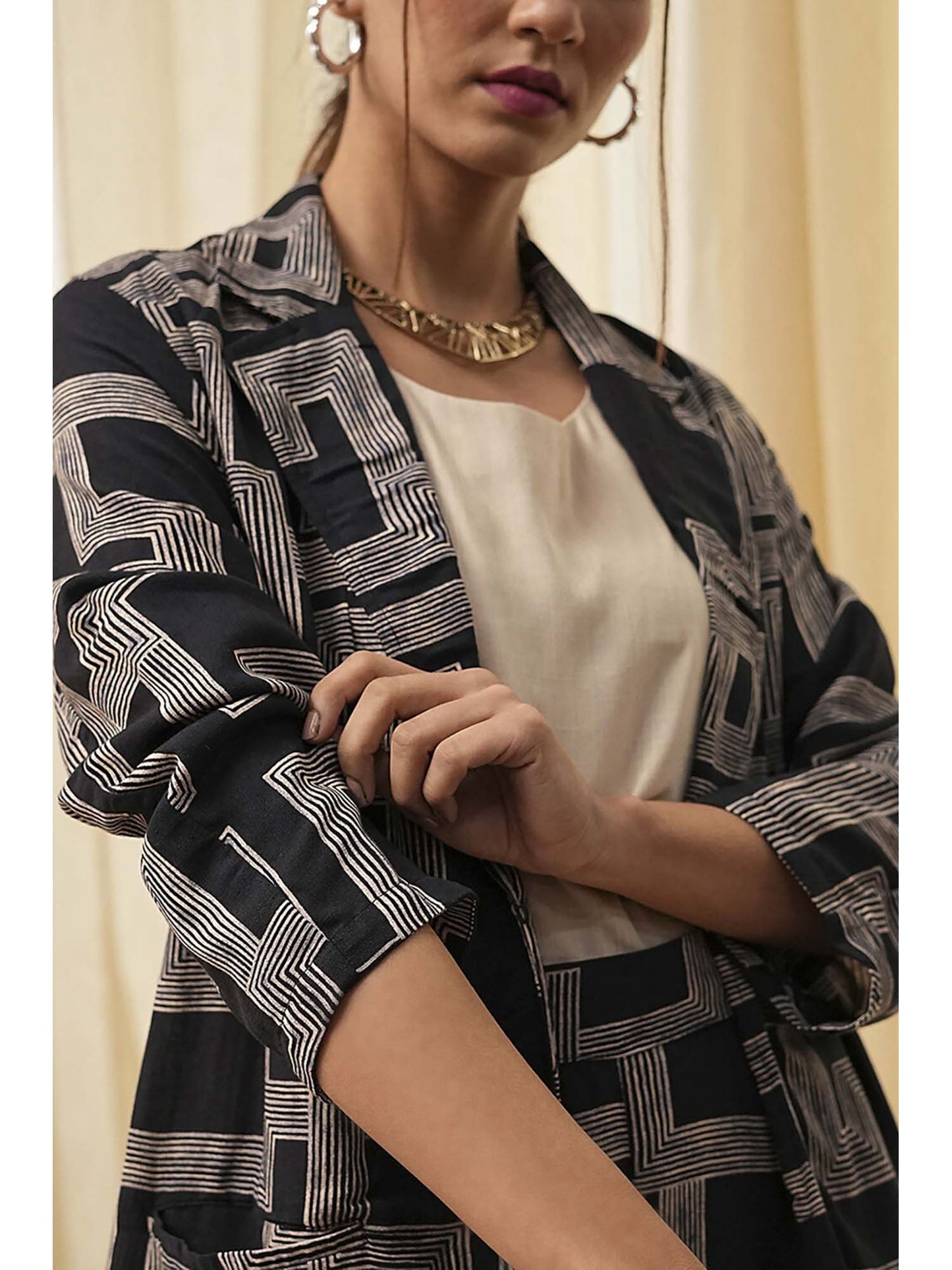 Women's Black Viscose Printed Co-Ord (Set of 3)