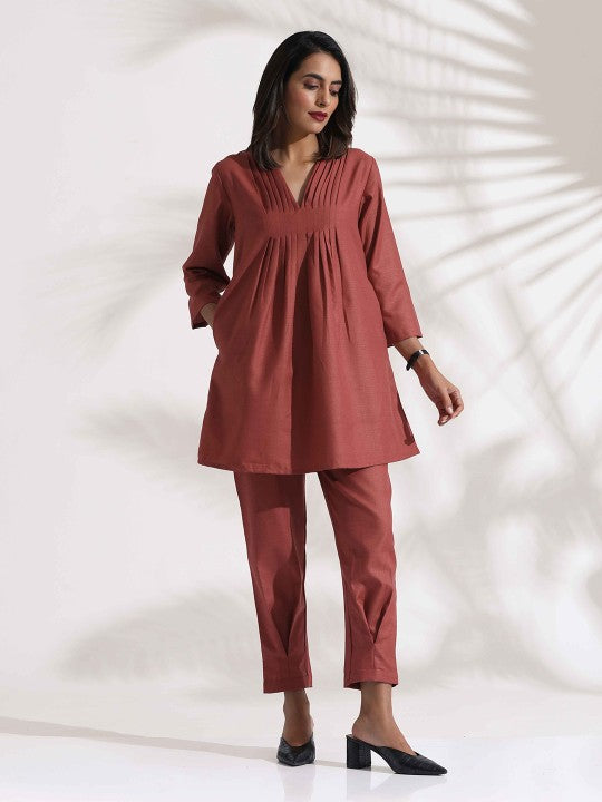 trueBrowns Pink Slub Pure Cotton Pleated Co-ord Set