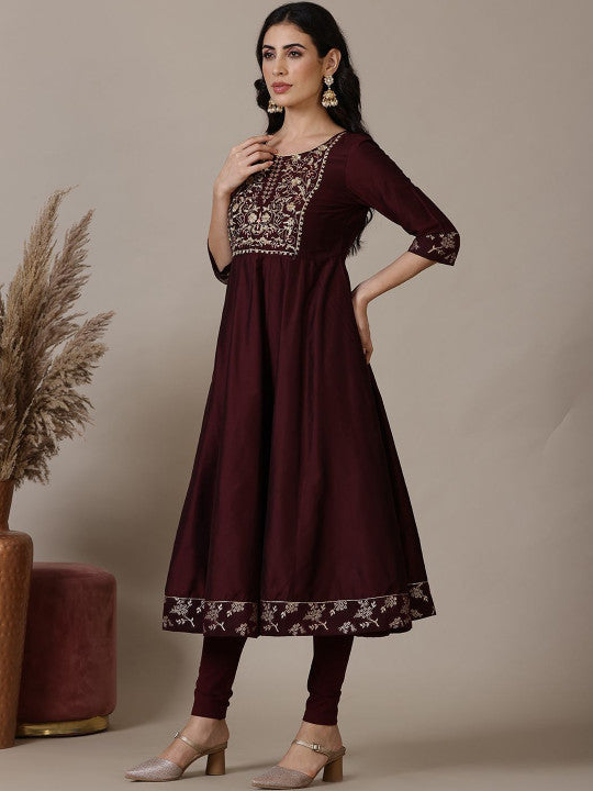 AURELIA Floral Embroidered Thread Work Round Neck Anarkali Kurta With Leggings and Dupatta