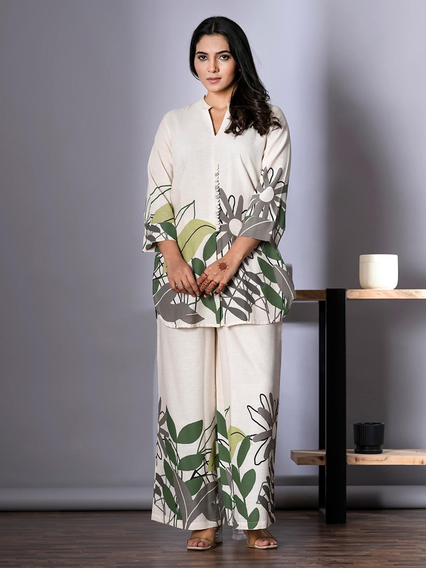 Curved Style Cotton Flex Off White Co-Ord (Set of 2)