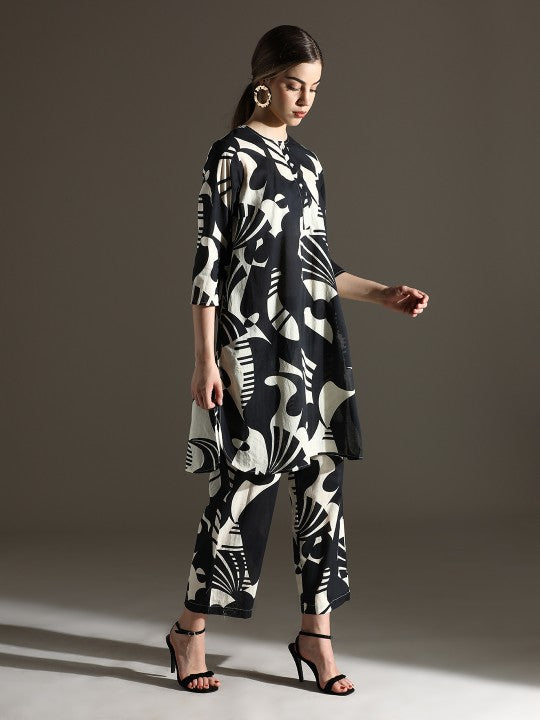 Dora Dori Pure Cotton Round Neck Abstract Printed Kurta With Trouser
