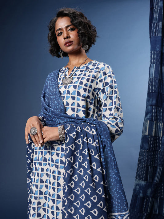 Taavi Printed Indigo Kurta with Trouser & Dupatta