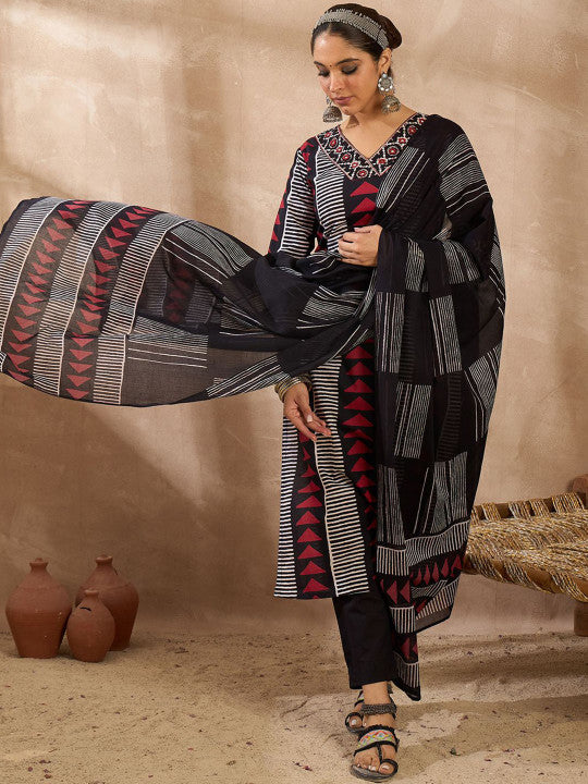 Indo Era Women Printed Regular Thread Work Pure Cotton Kurta with Trousers & With Dupatta