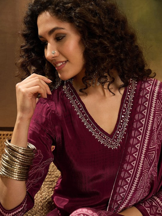 Floral Printed V Neck Straight Kurta
