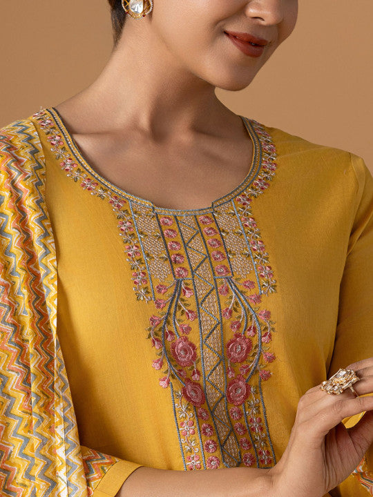 WOMEN PLUS Ethnic Motifs Embroidered Pure Cotton Straight Kurta with Trousers & Dupatta