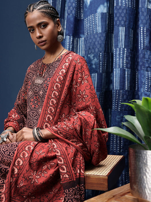 Taavi Ethnic Motifs Printed Regular Ajrakh Kurta with Trousers & Dupatta