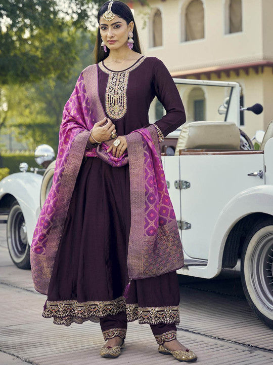 CHHAAP Women Floral Embroidered Pleated Sequinned Kurta with Trousers & With Dupatta