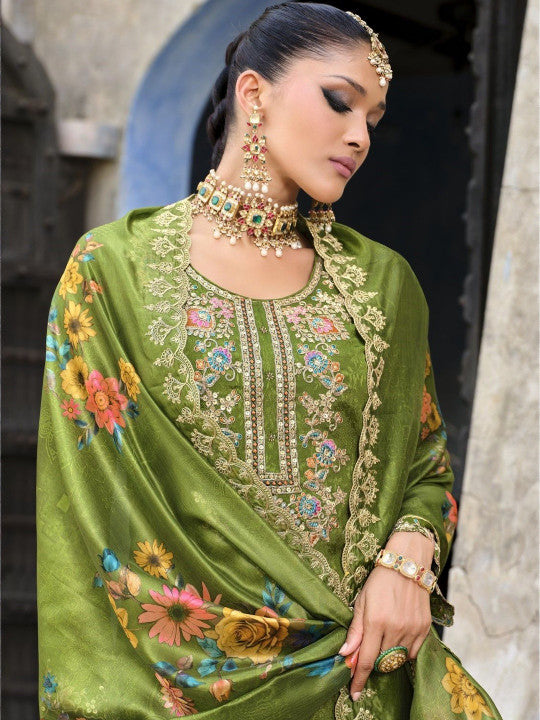 AUTUMN LANE Women Ethnic Motifs Embroidered Pure Cotton Kurta with Palazzos & Dupatta