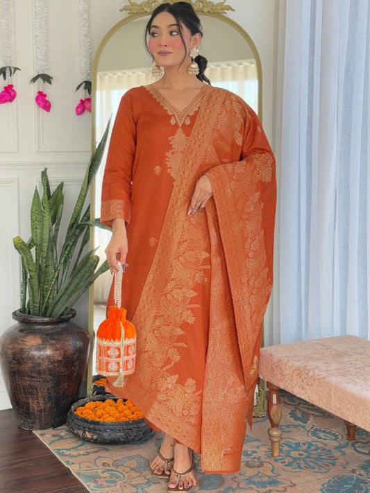HERE&NOW Women Woven Design Regular Thread Work Kurta with Trousers & Dupatta