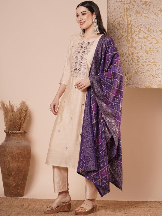 FASHOR Women Floral Embroidered Regular Kurta