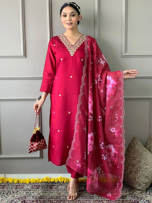 Ishin Floral Embroidered Thread Work Straight Kurta with Trouser & Dupatta