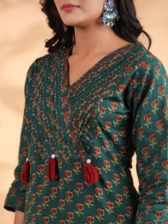 Vbuyz Floral Printed Regular Sequinned Pure Cotton Kurta With Palazzos & Dupatta