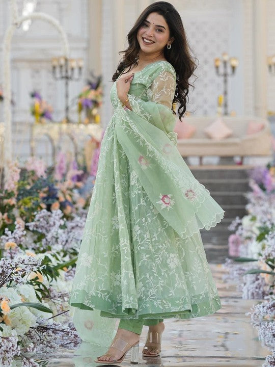 Vama Heritage Floral Embroidered Regular Thread Work Organza Kurta With Trousers & Dupatta