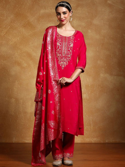 House of Pataudi Floral Embroidered Sequinned Kurta