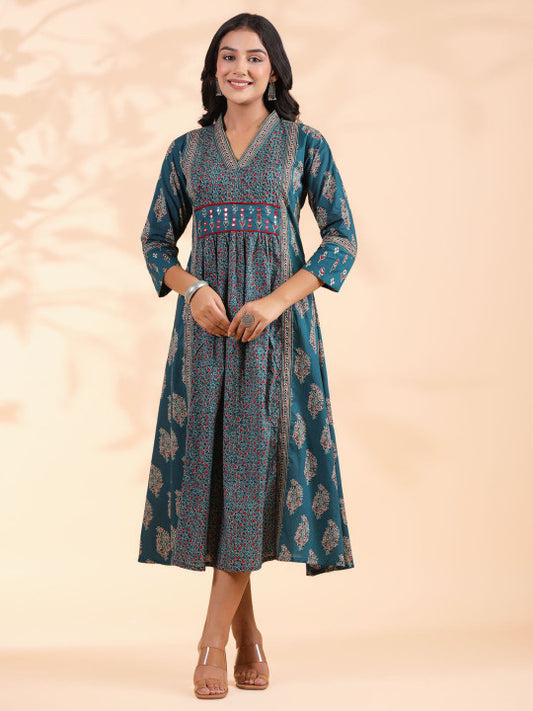 Vbuyz Ethnic Motifs Printed Cotton A-Line Midi Dress