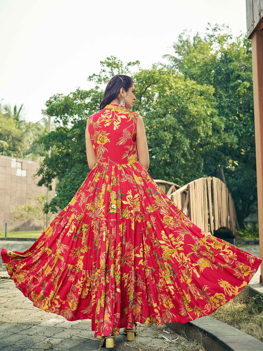 CHANSI Floral Printed Pleated Flared Maxi Dress
