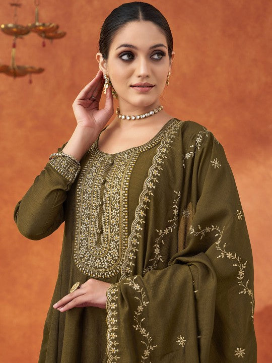 Fourleaf Women Regular Thread Work Kurta