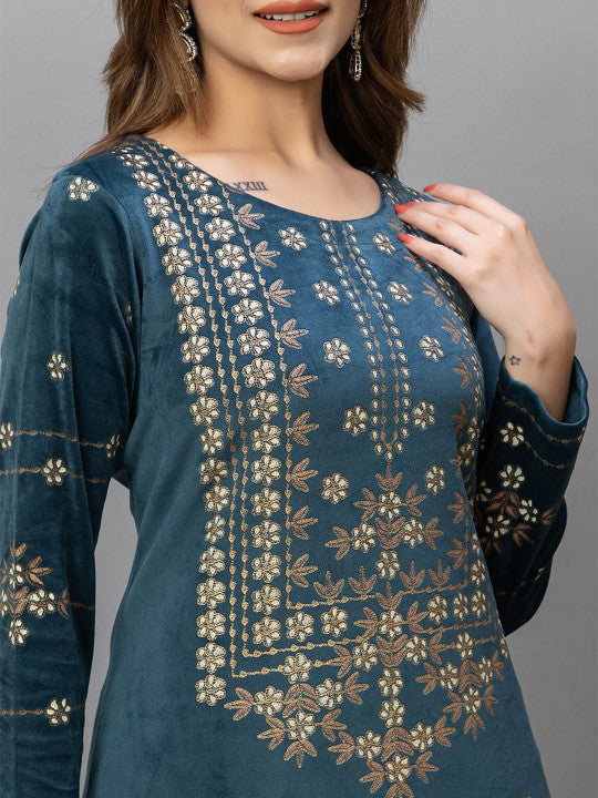 Colorchakra Women Ethnic Motifs Embroidered Kurta with Trousers & Dupatta