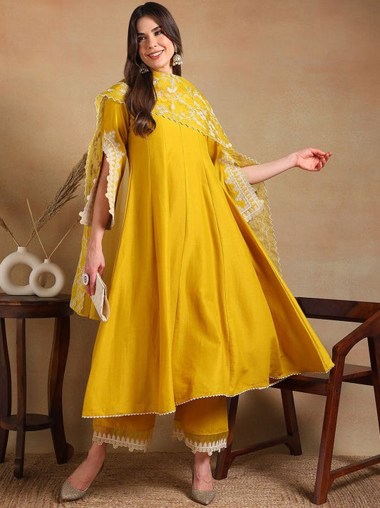 House of Pataudi Women Solid Embroidered Kurta