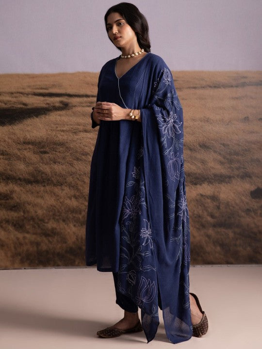 Bombay Bloom Women Regular Linen Kurta