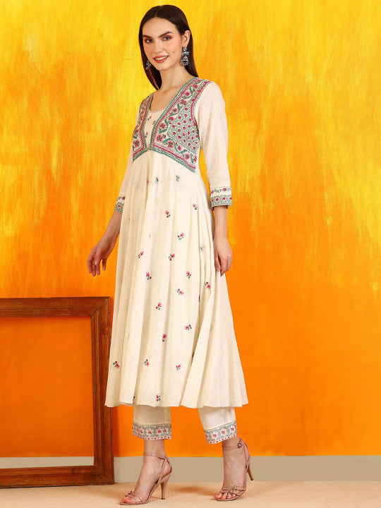 W Women Ethnic Motifs Embroidered Regular Kurta with Trousers & With Dupatta