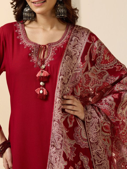 Ishin Women Ethnic Motifs Embroidered Thread Work Kurta with Trousers & With Dupatta
