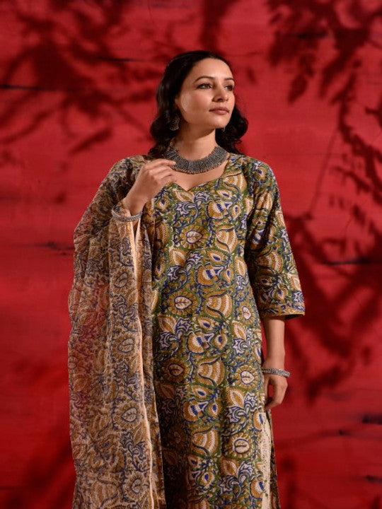 DIMPLE DESIGN STUDIO Women Paisley Printed Regular Pure Cotton Kurta with Trousers & With Dupatta