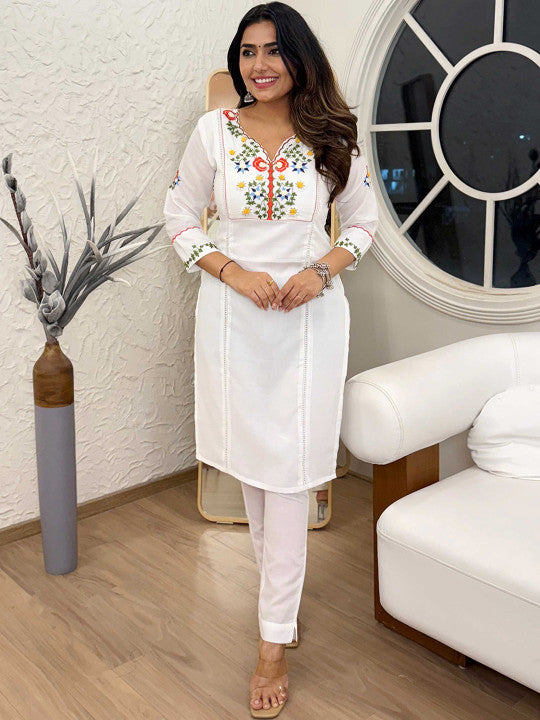 Aardiva Floral Yoke Design Thread Work V-Neck Cotton Straight Kurta With Trousers